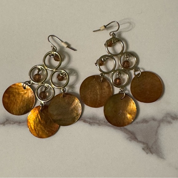 ⚜️3 for $30⚜️Vintage Polished Shell Dangle Earrings Copper Tone Silver Fish Hook - Picture 9 of 9